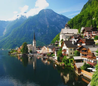 village-Hallstatt-Alps-Austria